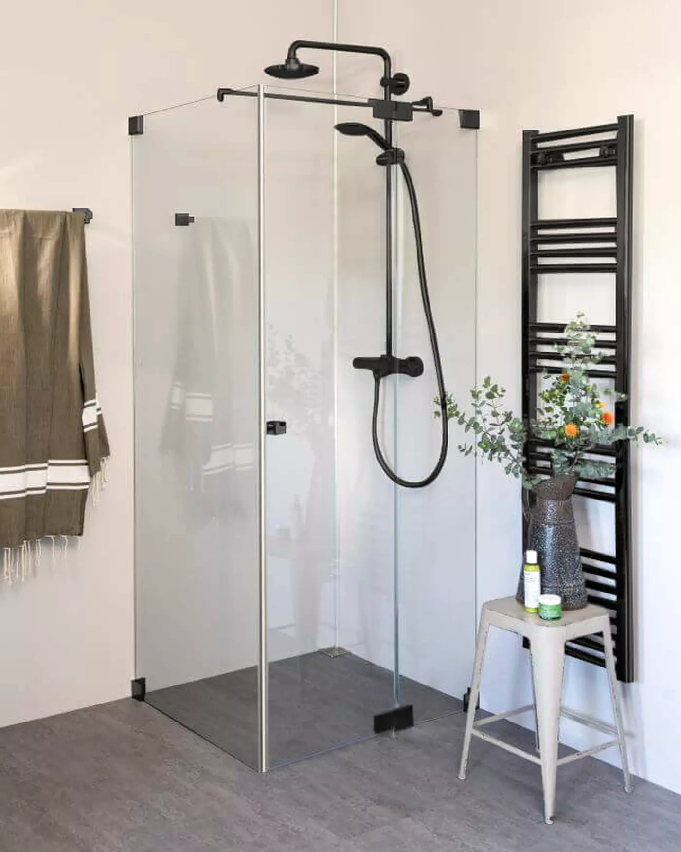 Eck Duschkabine 90x90 Pendeltür und feste Seitenwand & Duschwanne
