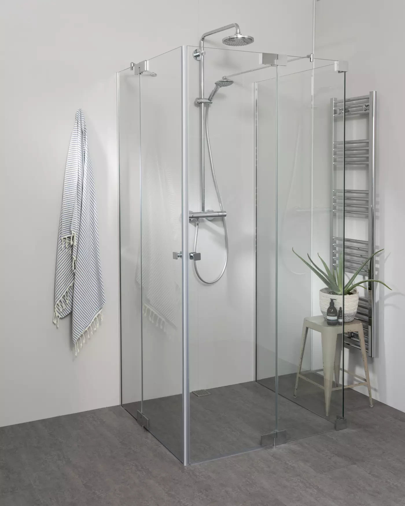 Teilgerahmte Duschkabine U Form mit Pendeltür groß, Fronteinstieg