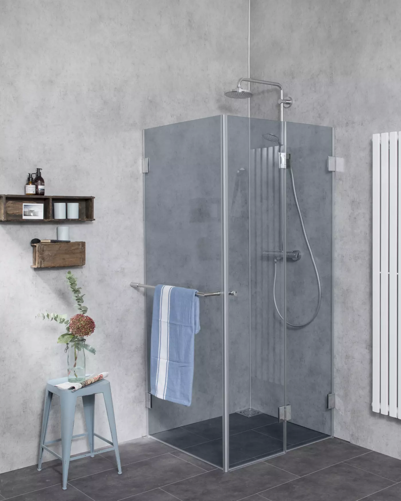 Falttür Dusche nach Maß mit Seitenwand