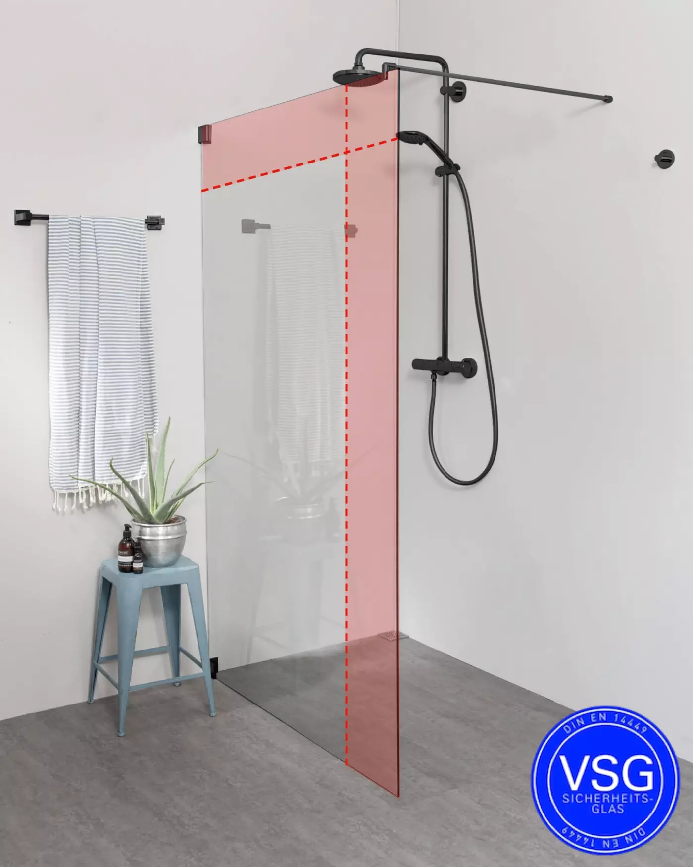 Begehbare VSG Dusche: Freistehende Duschwand Maßanfertigung