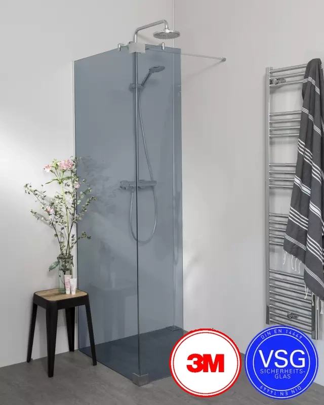 Begehbare VSG Dusche zum Kleben mit Wandanschlussprofil, Maßanfertigung