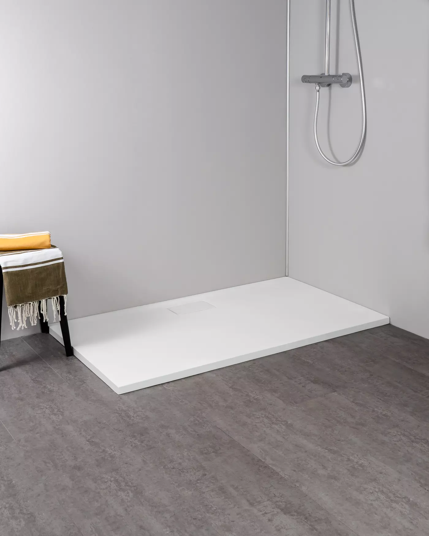 Duschenbereich, Dusche, Duschwanne, Barrierefrei, Handtuch