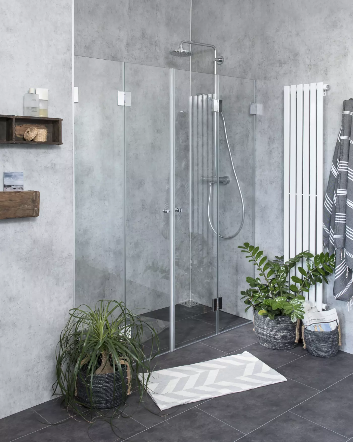 Falttür Dusche in Nische