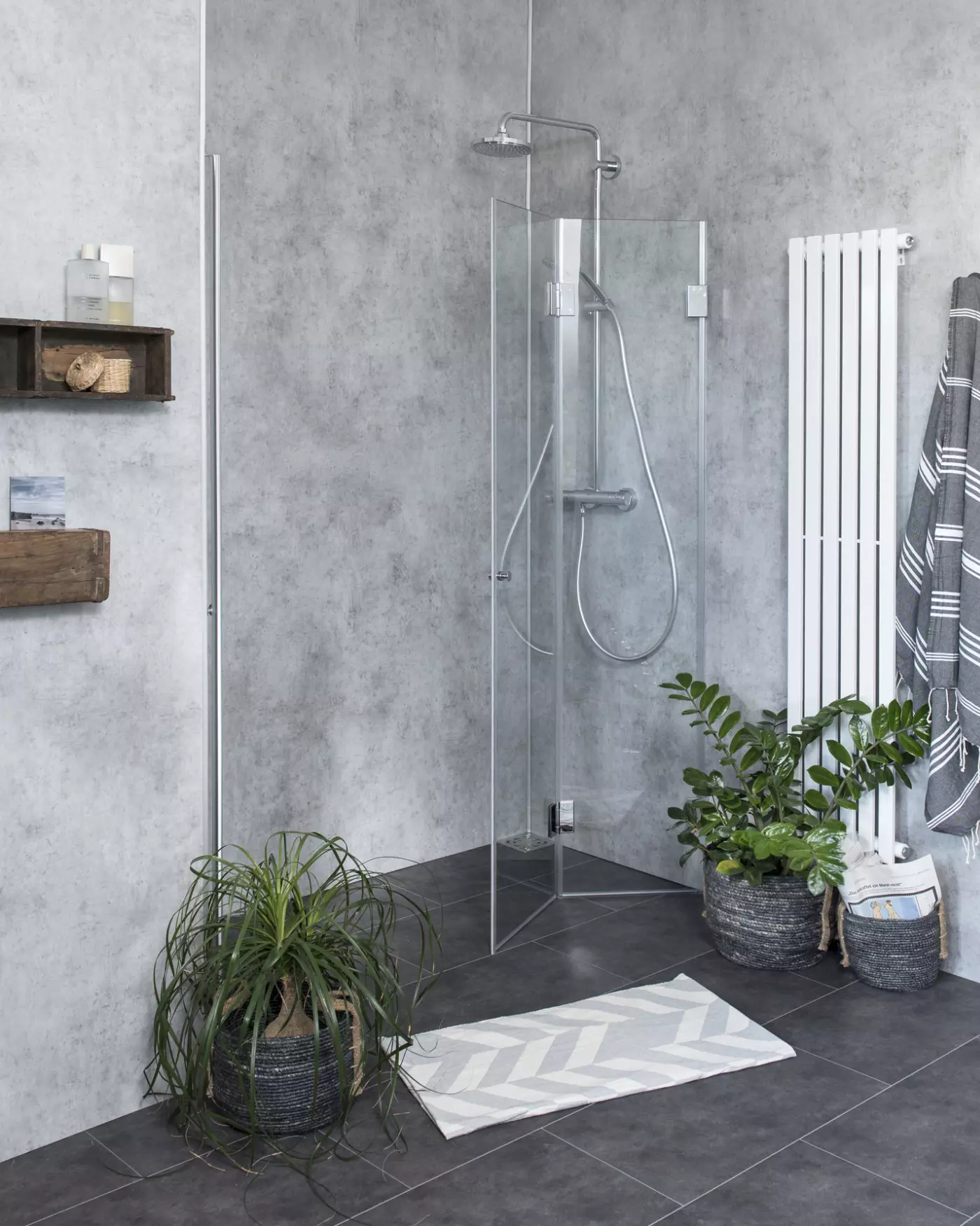 Falttür Dusche in Nische