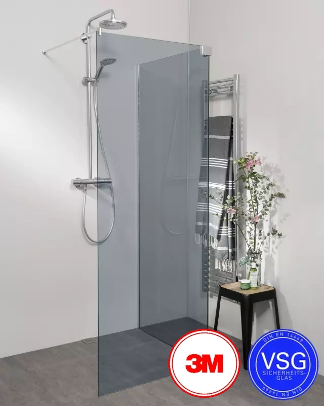 Begehbare VSG Dusche: Walk In Duschwand mit Klemm Wandanschlussprofil, Maßanfertigung