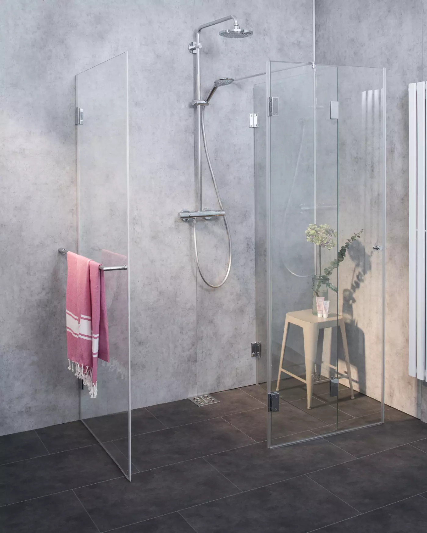 Große dreiseitige U-Dusche 1 Tür